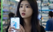 刘亦菲合照意外裁剪，越南女星成焦点？